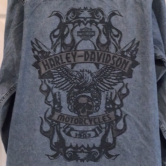 Vintage Harley Davidson denim chambray long sleeve shirt. - Picture 2 of 13